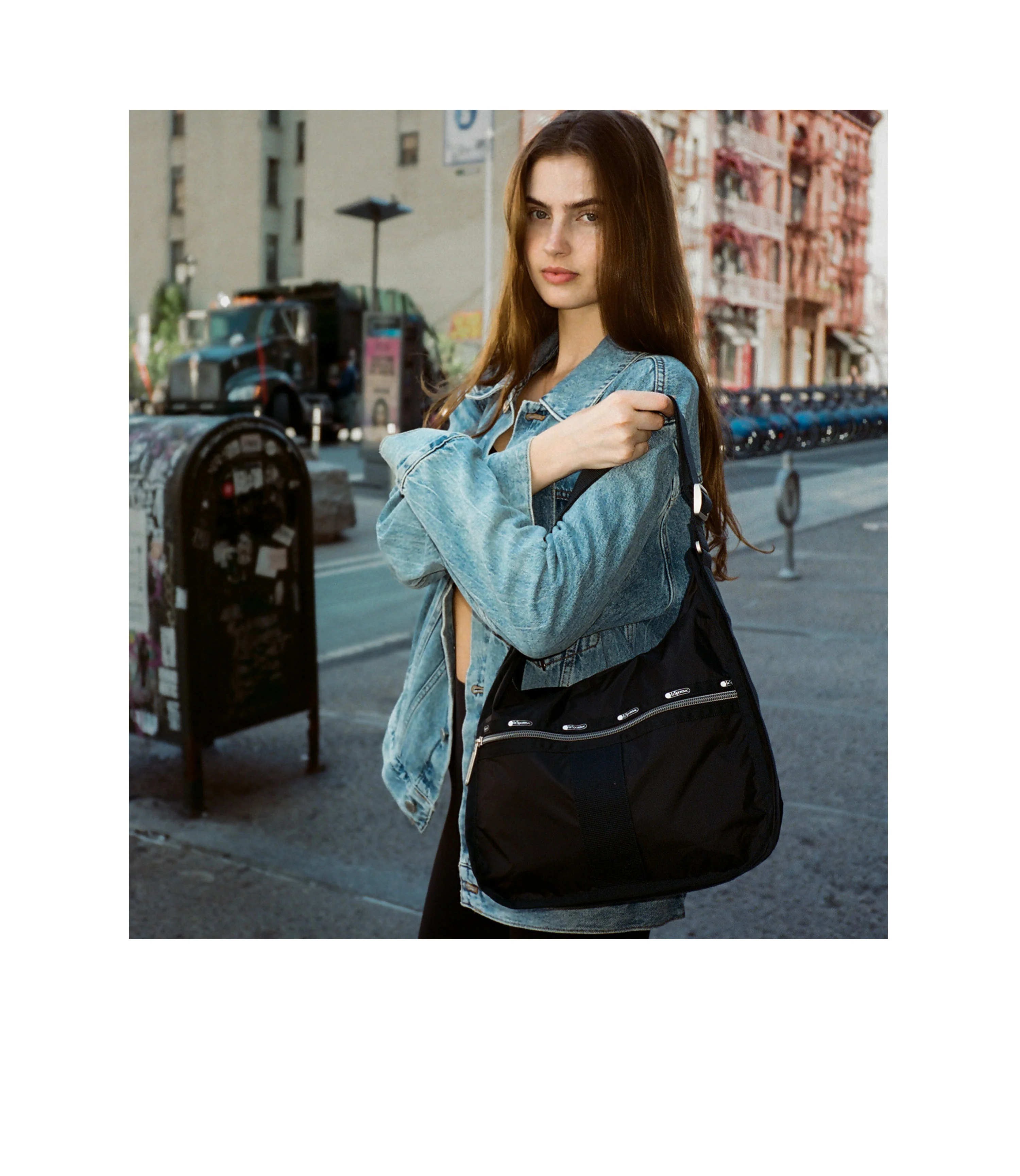 Essential Medium Hobo - Image 2