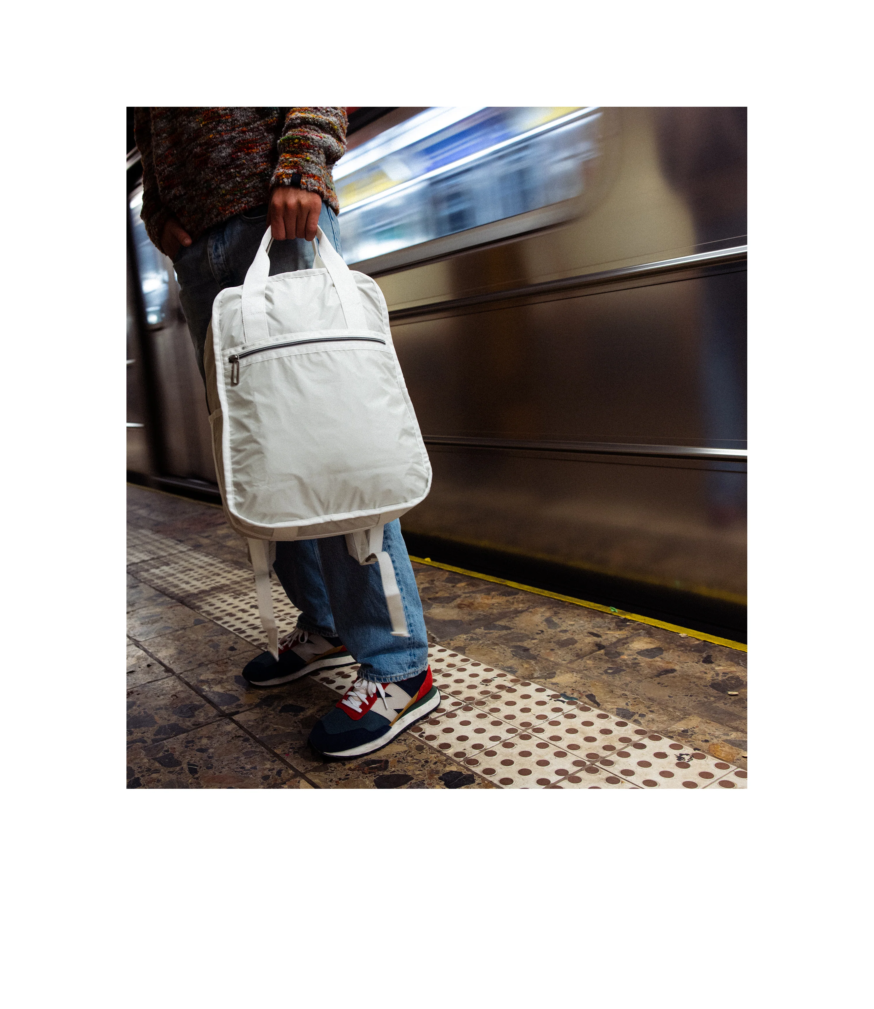 CR Urban Backpack - Image 8