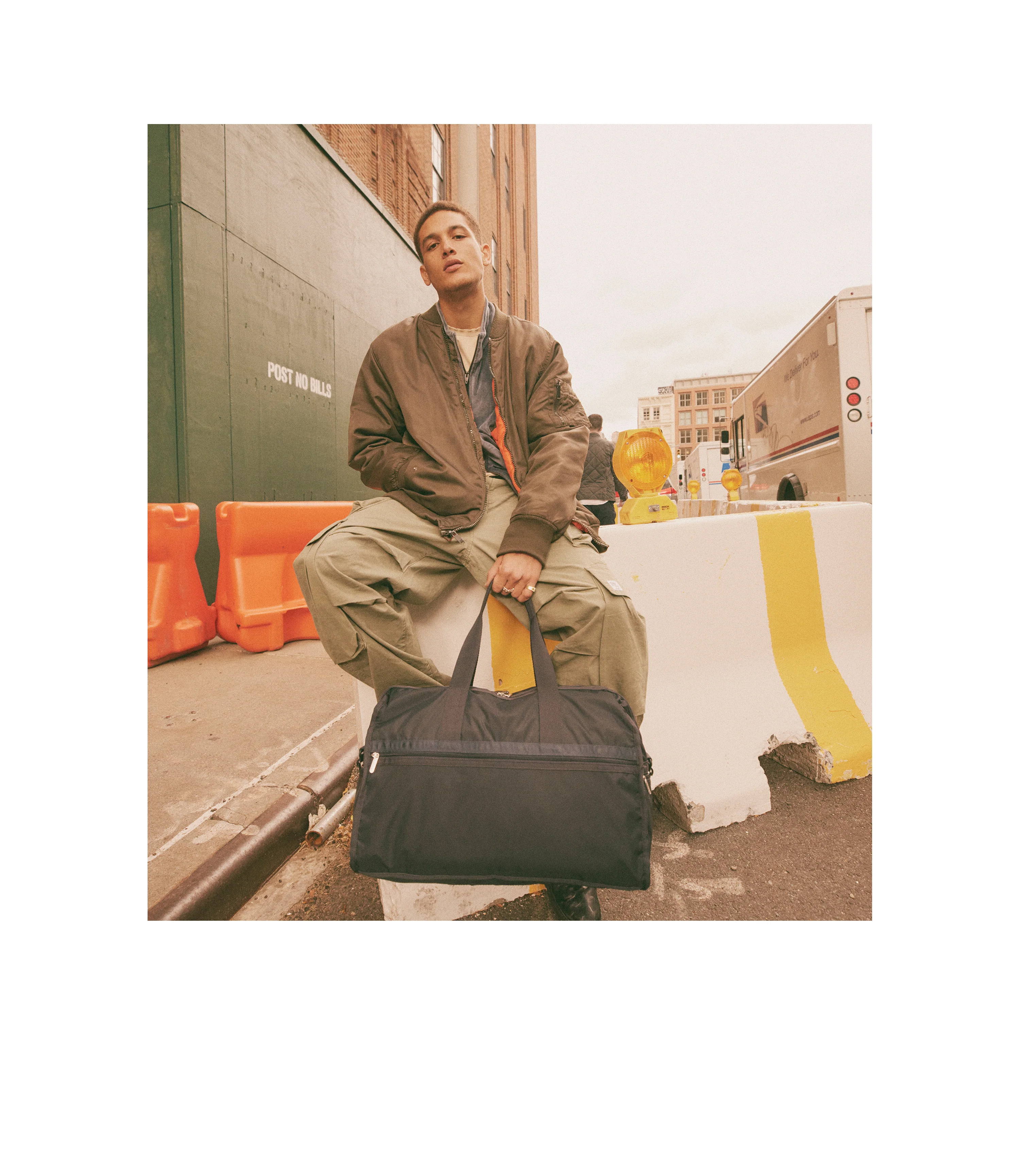 Deluxe Large Weekender - Image 7