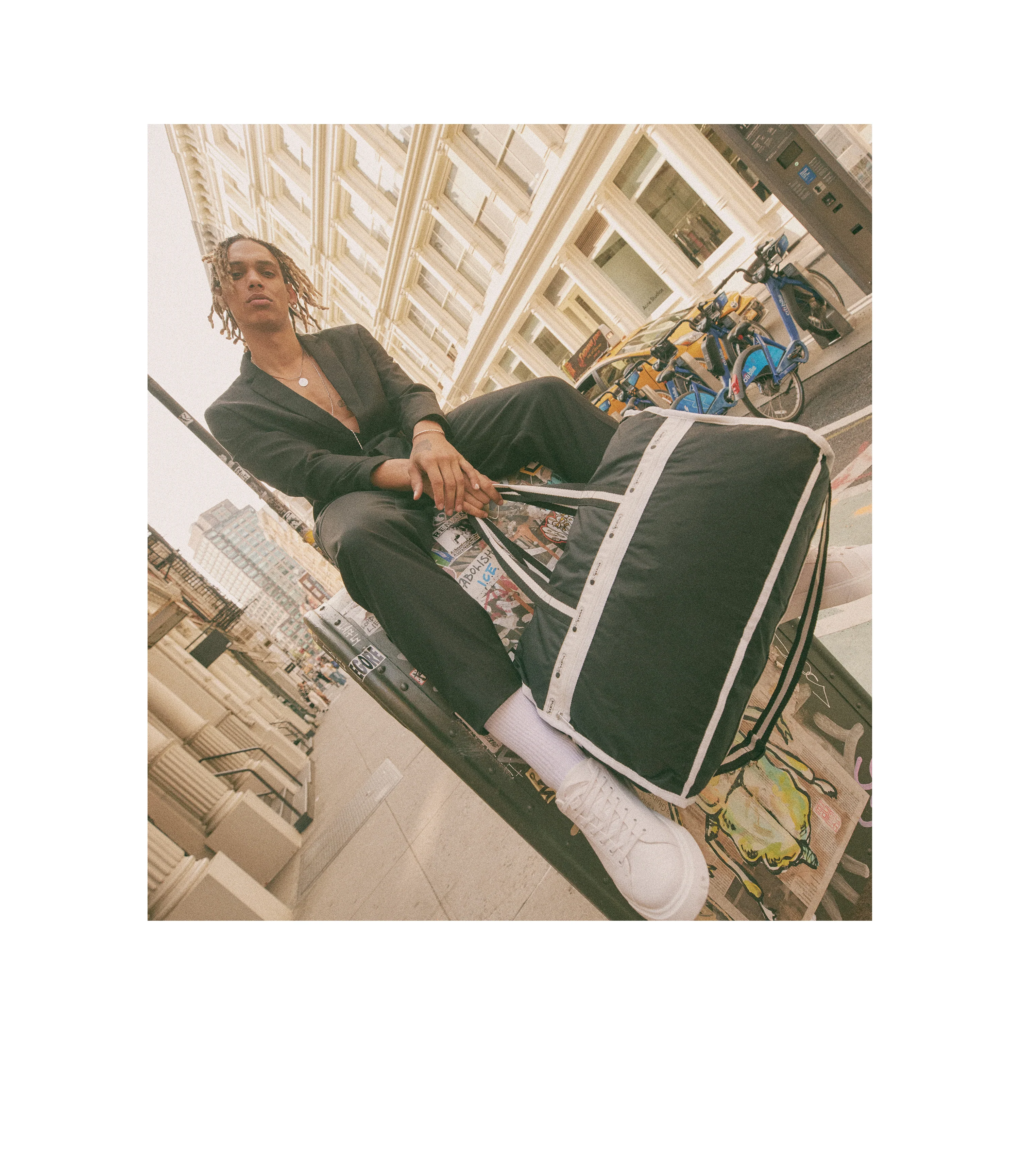 Deluxe Large Weekender - Image 7