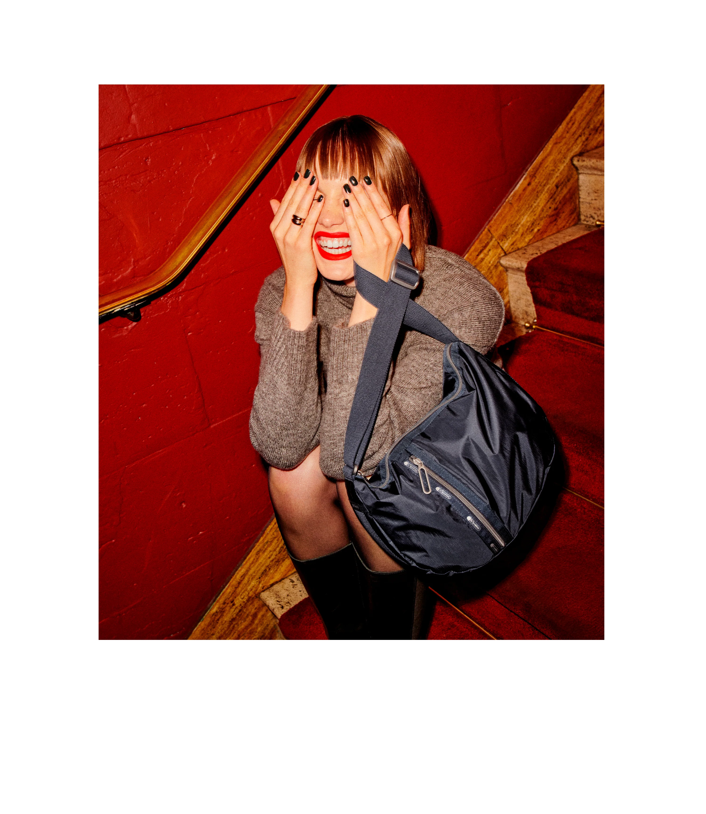 Essential Small Sling - Image 8